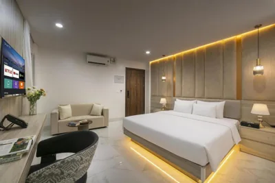 Superior Double Room — A89 West Lake Hotel